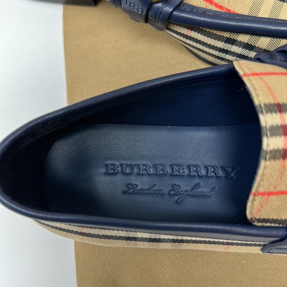 💯 Authentic Burberry London Runway Morley Loafer - Picture 6 of 9